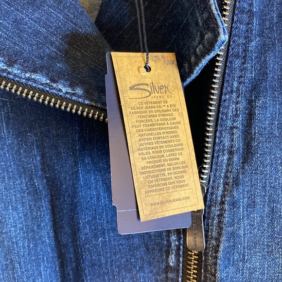 Silver Jean Co woman’s zip up jean jacket size L. NWT - Picture 5 of 12